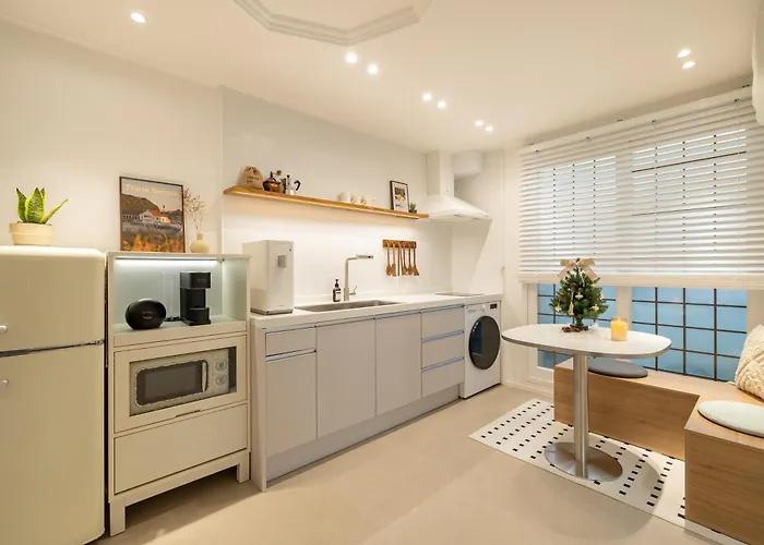 Haru 신규오픈 할인#고급숙소#호텔침대#지하철도보4분#hongdae 1정거장 #kpop방송국 인접 Apartamento *
