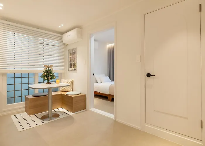Apartamento Haru 신규오픈 할인#고급숙소#호텔침대#지하철도보4분#hongdae 1정거장 #kpop방송국 인접 Seul