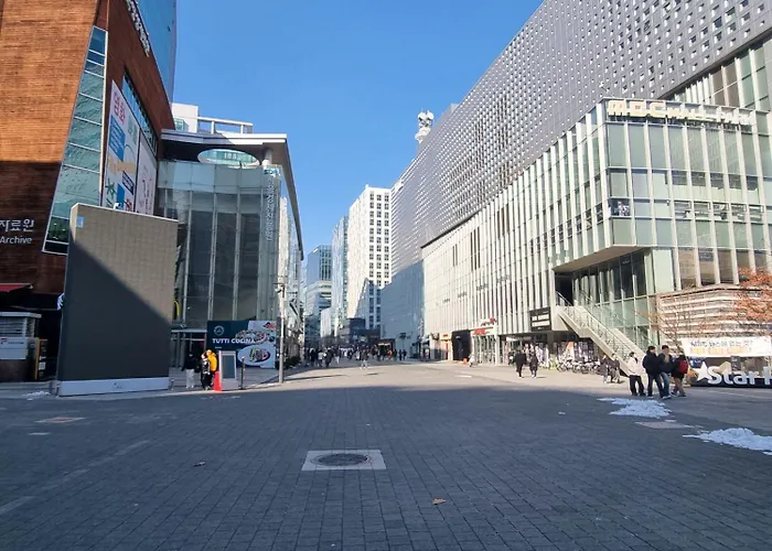 Haru 신규오픈 할인#고급숙소#호텔침대#지하철도보4분#hongdae 1정거장 #kpop방송국 인접 Apartamento