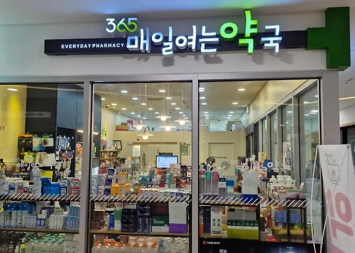 Haru 신규오픈 할인#고급숙소#호텔침대#지하철도보4분#hongdae 1정거장 #kpop방송국 인접 *